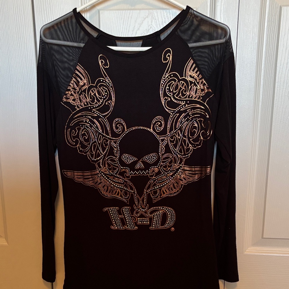 Harley-Davidson Black Long Sleeve with Skull and Wing Design